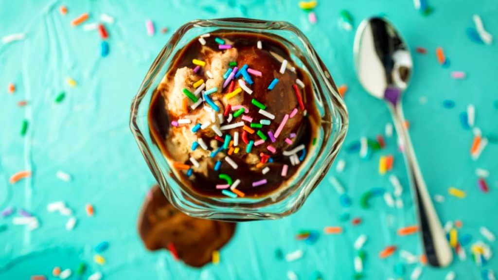 Stoner Chocolate Sauce To Have Handy When The Munchies Come Knocking