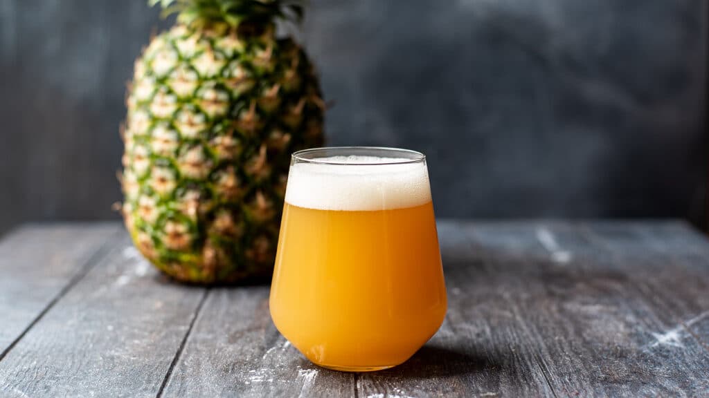 Make Alcoholic Pineapple Brew With Three Ingredients