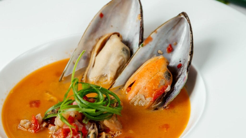 Spicy Thai Red Mussels